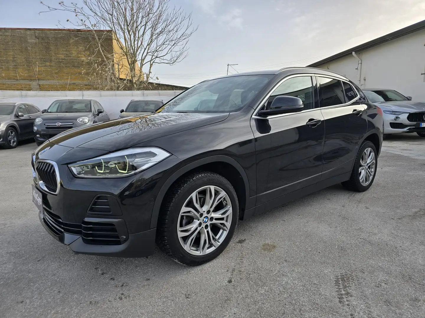 BMW X2 sdrive16d Advantage 116 cv - 2021 Zwart - 2