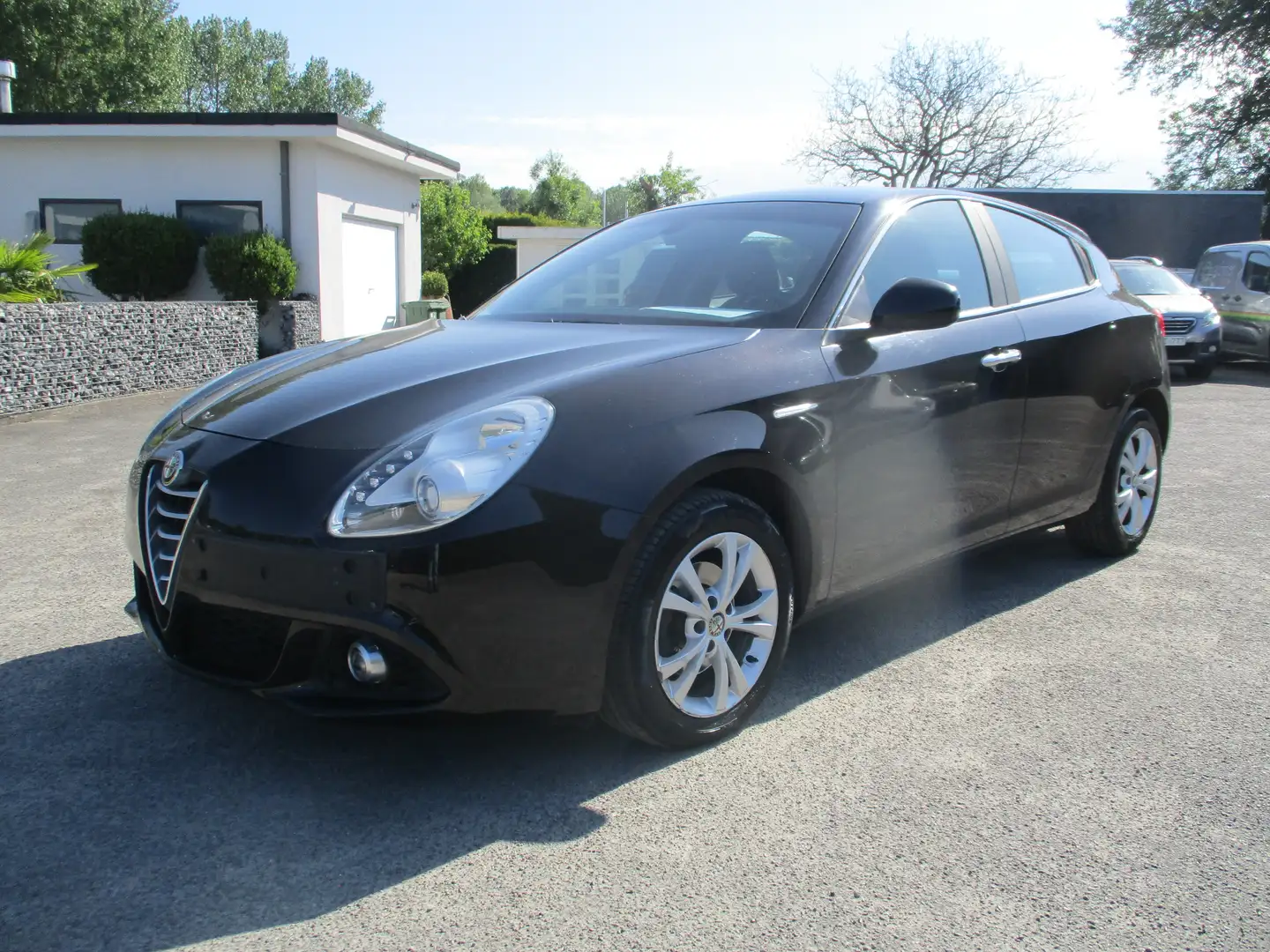 Alfa Romeo Giulietta 1.6 JTDm Exclusive/Leder/Navi/Garantie/Gekeurd Noir - 1