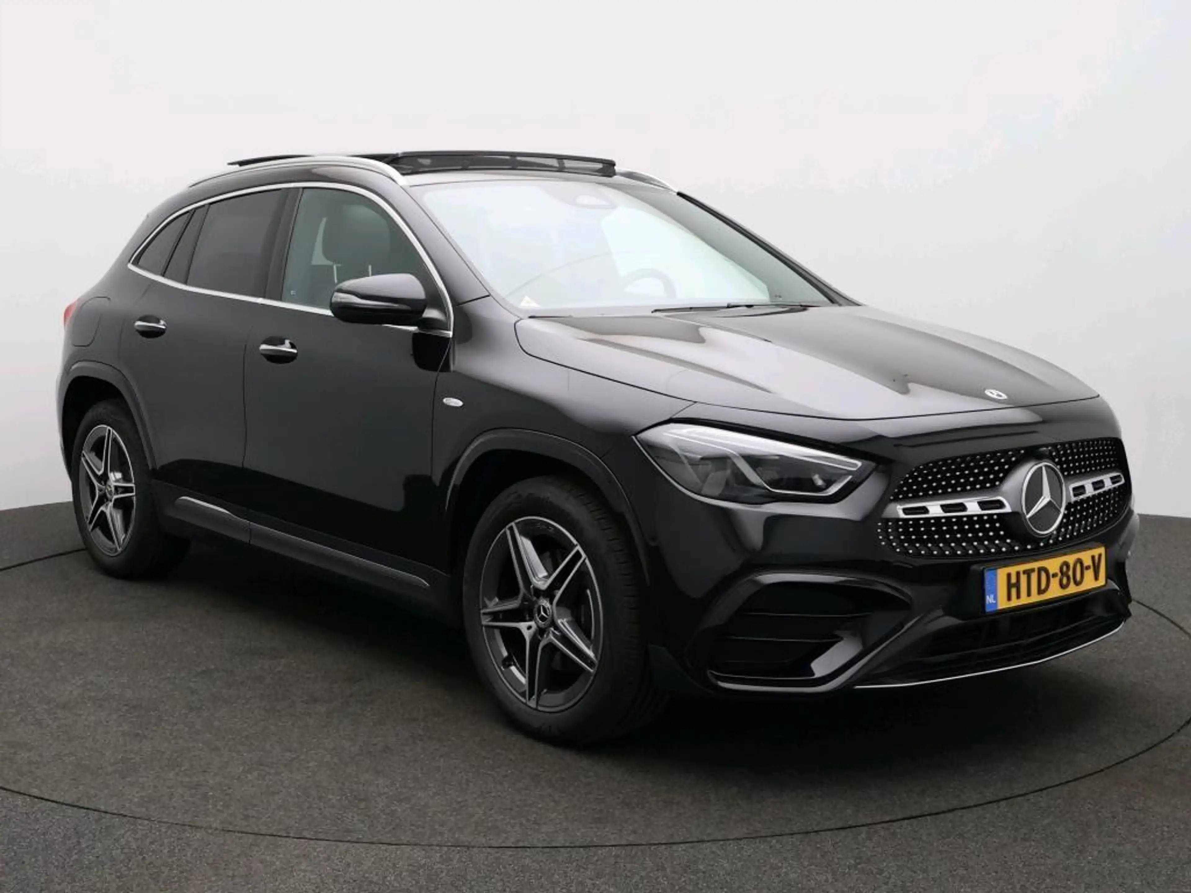 Mercedes-Benz GLA 250 e Business Solution AMG | Trekhaak Wegklapbaar | P — photo 3