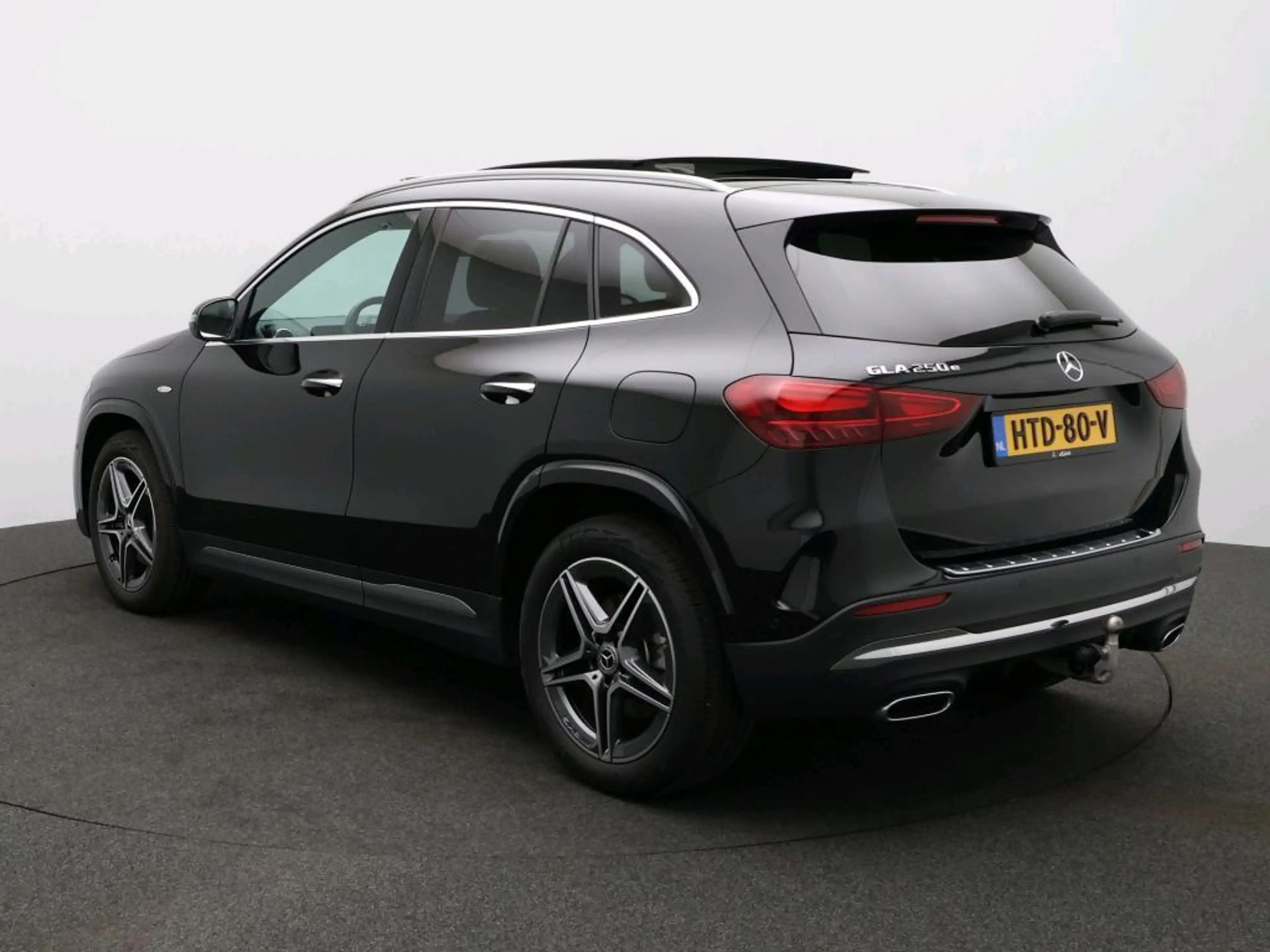Mercedes-Benz GLA 250 e Business Solution AMG | Trekhaak Wegklapbaar | P — photo 7