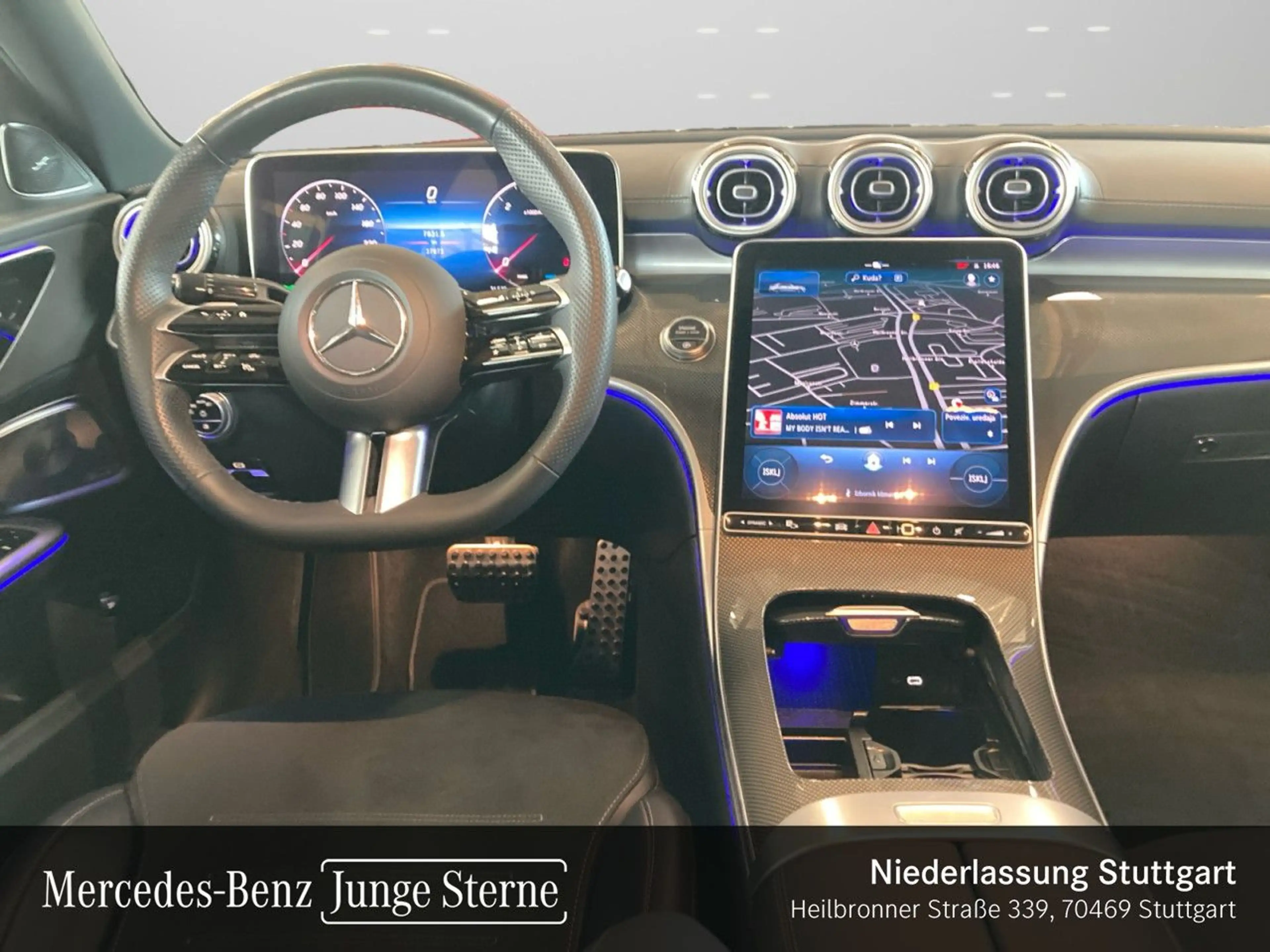 Mercedes-Benz C 300 d 4M AMG+NIGHT+360+LED+BURMESTER+19"+TOTW+9G — photo 12