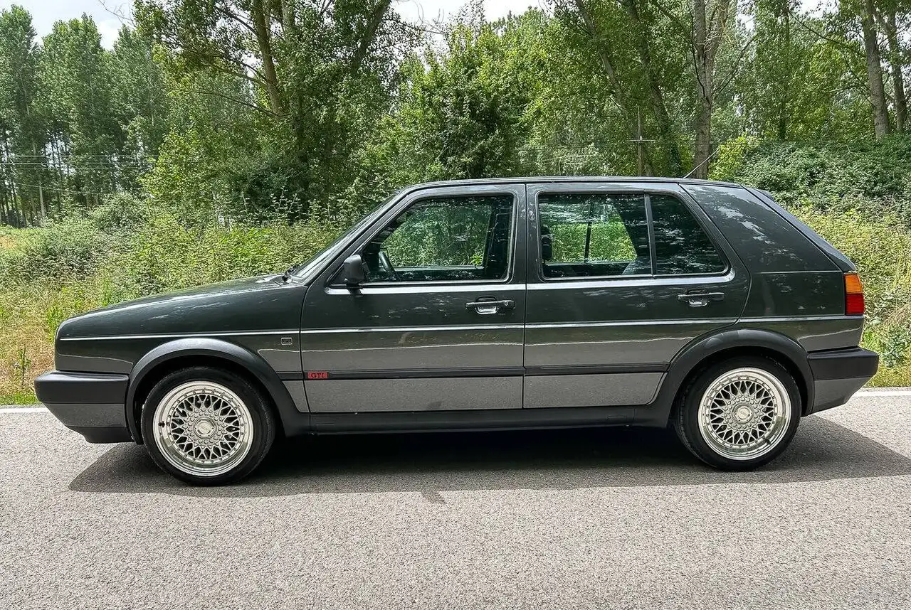 Volkswagen Golf GTI Golf 1.8 GTI A.A. 110 GTI, foto 2
