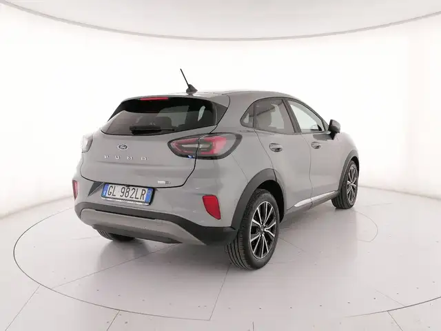 Ford Puma view 2