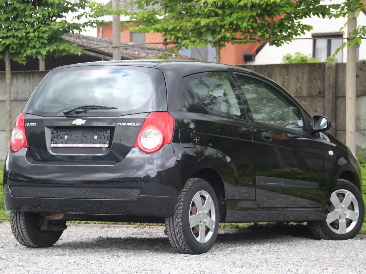 Chevrolet Aveo hatchback 1.2i L Zwart - 2