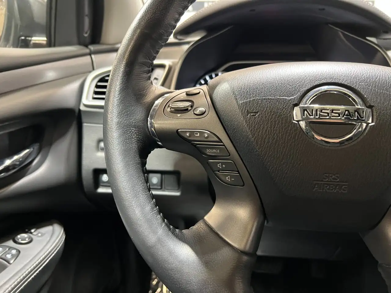 Nissan Murano снимка Nissan Murano