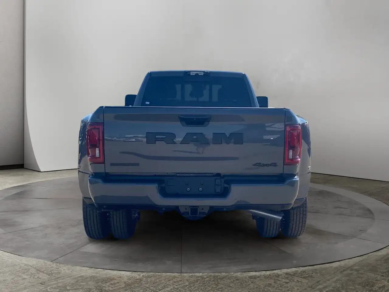 RAM 3500 снимка RAM 3500
