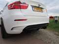 BMW X6 4.4i M 555PK nieuwstaat alle opties apk 6-2026 Bianco - thumbnail 13