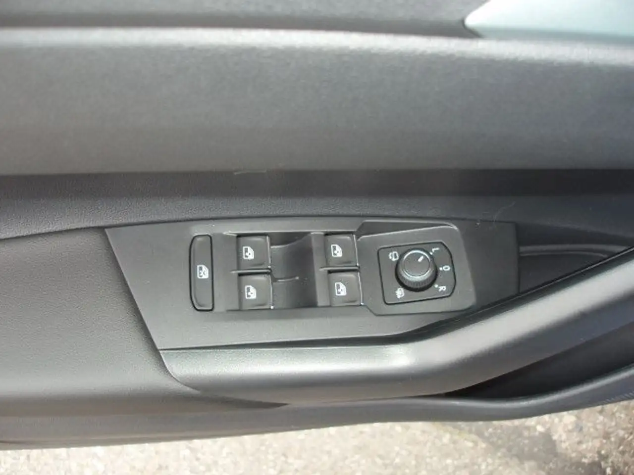 Volkswagen Polo VI Goal 1,0 TSI DSG KAMERA/NAVI/LED 17