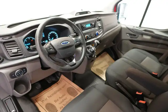 Ford Transit Custom view 13