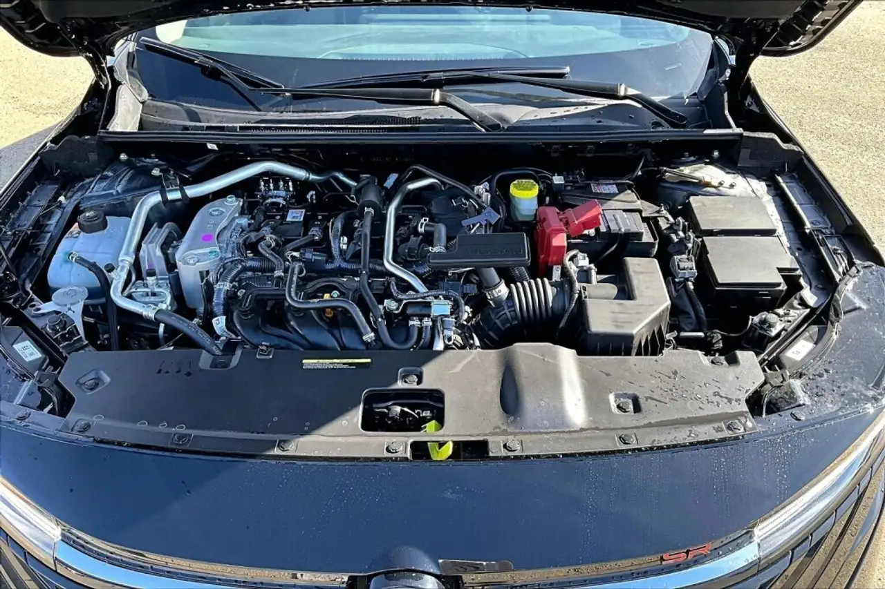 Nissan Sentra снимка Nissan Sentra