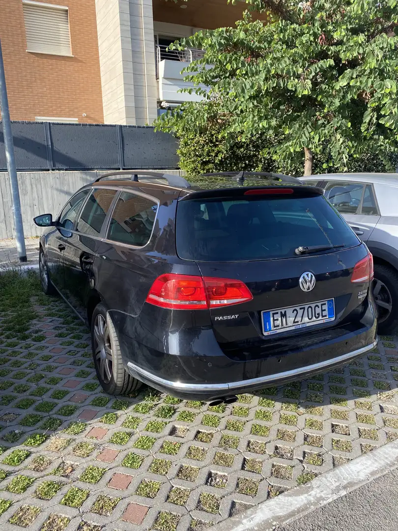 Volkswagen Passat Variant 1.9 tdi Highline auto - 1