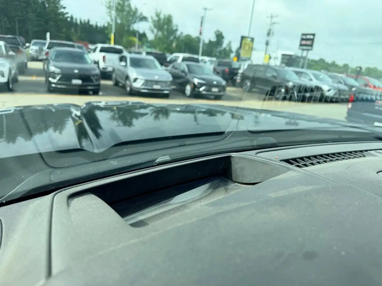 GMC Sierra 2500HD снимка GMC Sierra 2500HD
