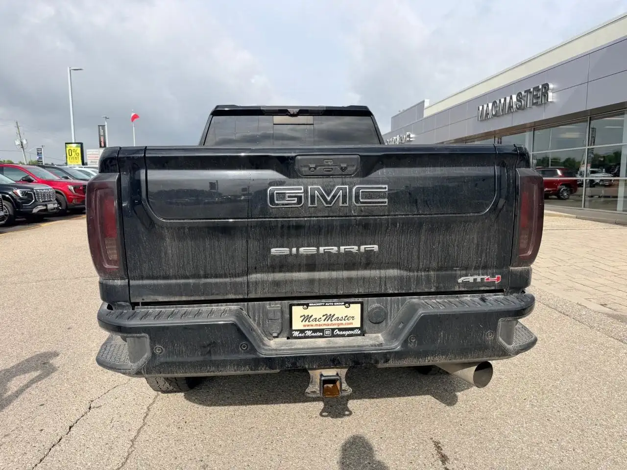 GMC Sierra 2500HD снимка GMC Sierra 2500HD
