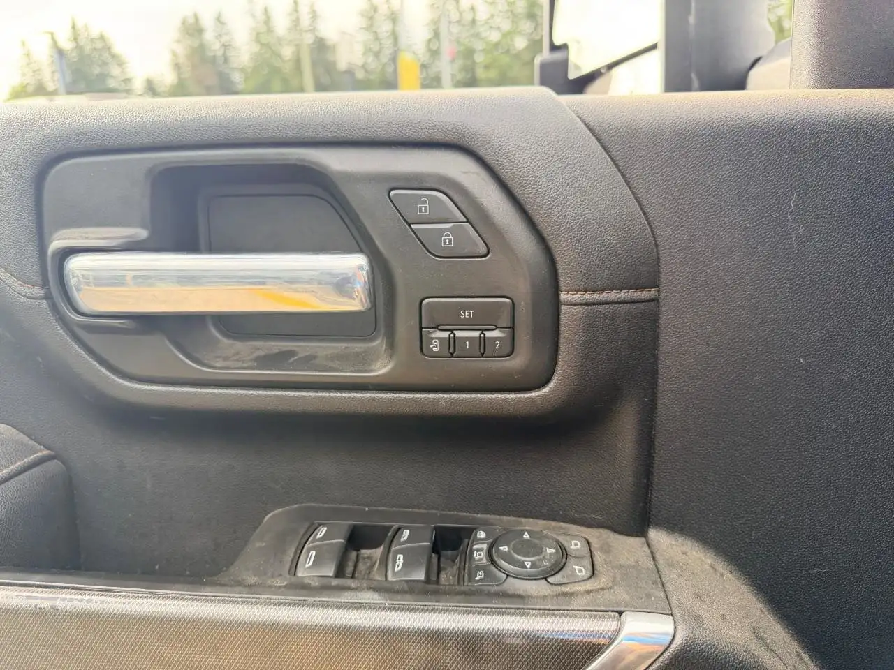 GMC Sierra 2500HD снимка GMC Sierra 2500HD