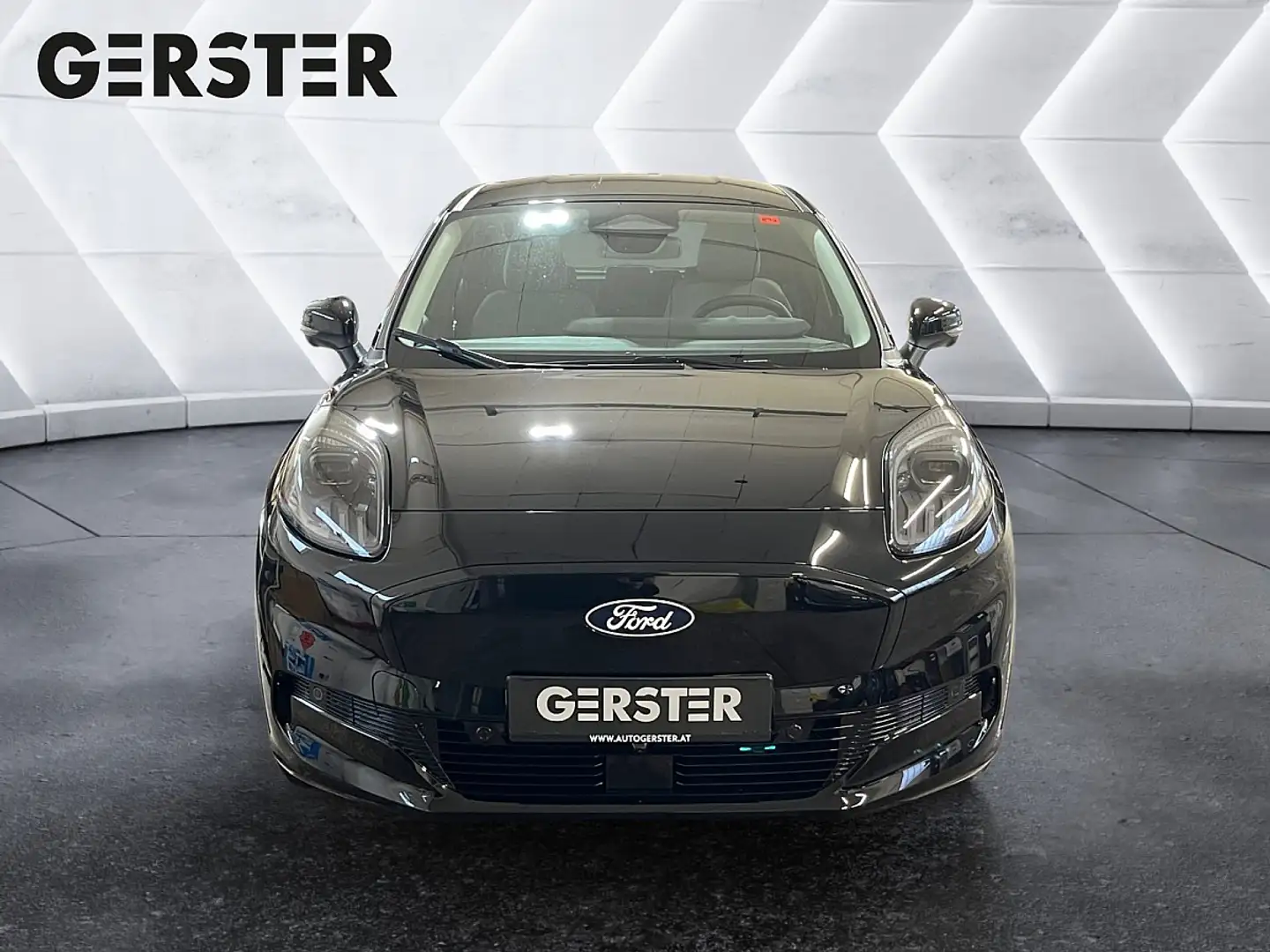 Ford Puma E-Gen 43kWh Premium Schwarz - 2