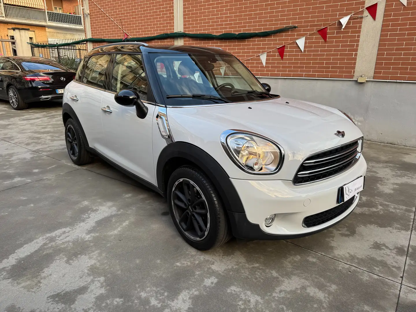 MINI Cooper D Countryman 2.0 auto E6 FULL. CAMBIO AUTOMATICO Bianco - 2