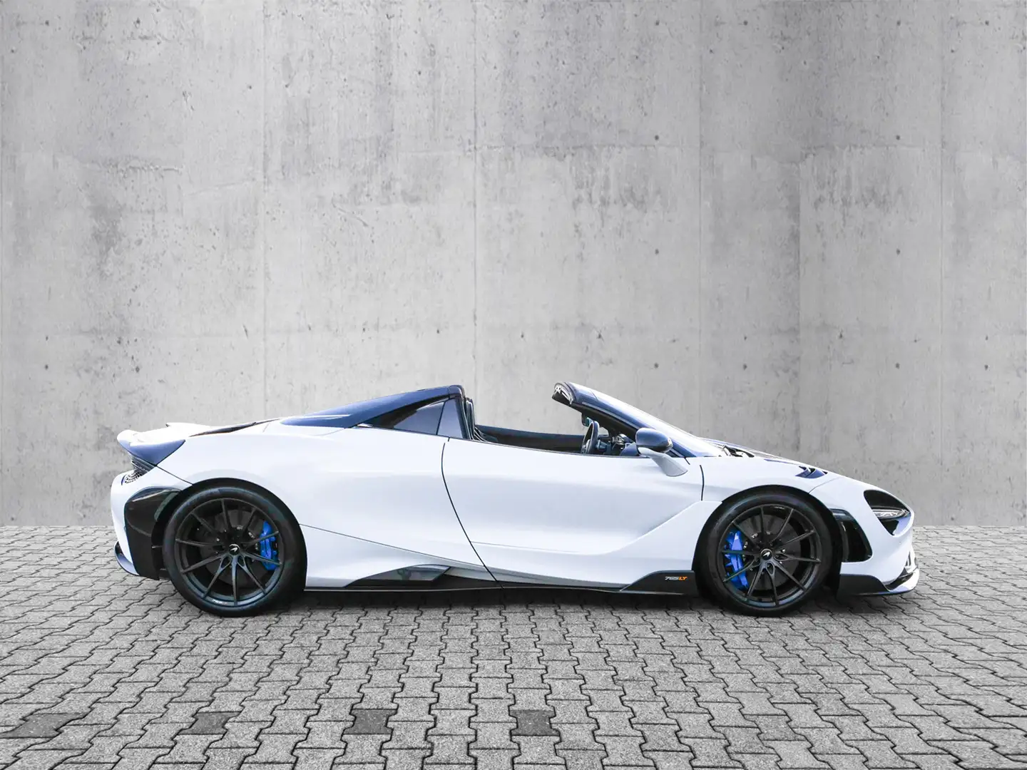 McLaren 765LT Spider Elite-Smoked White, Clubsport Pack Weiß - 2