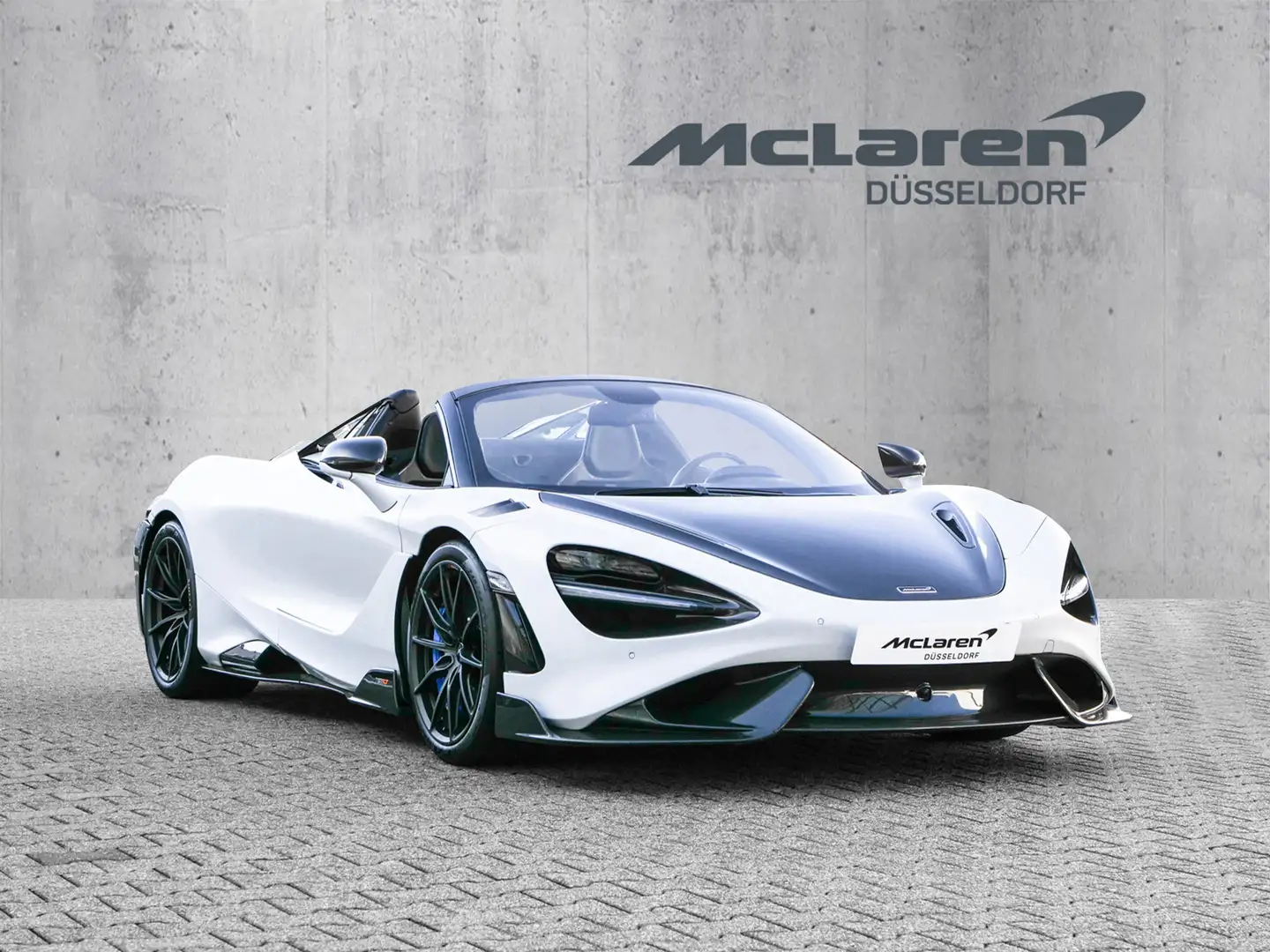 McLaren 765LT Spider Elite-Smoked White, Clubsport Pack Weiß - 1