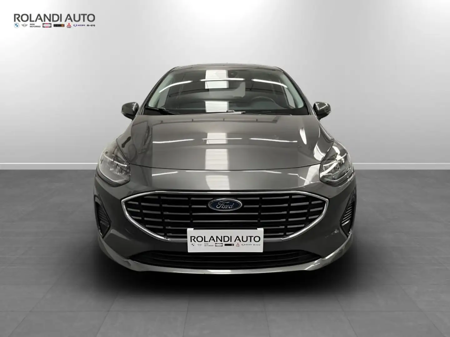 Ford Fiesta 5p 1.0 ecoboost hybrid Titanium 125cv Grijs - 2