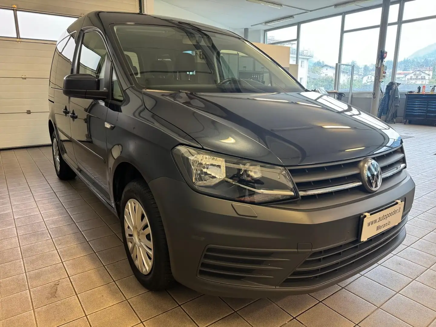 Volkswagen Caddy 2.0 TDI 102 CV DSG Tech Blu/Azzurro - 2