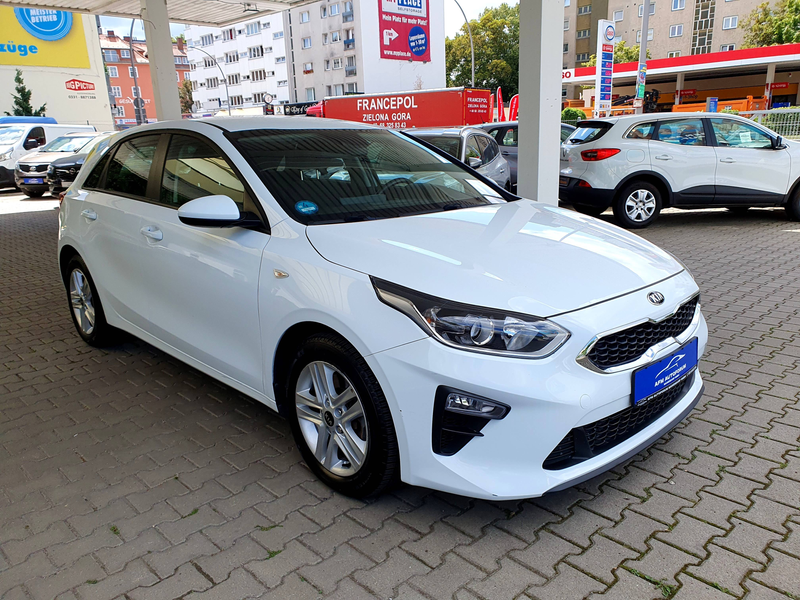 Kia Ceed / cee'd Ceed Diesel 1.6 CRDi Eco-Dynamics Edition 7 --1 Hand-- — photo 2
