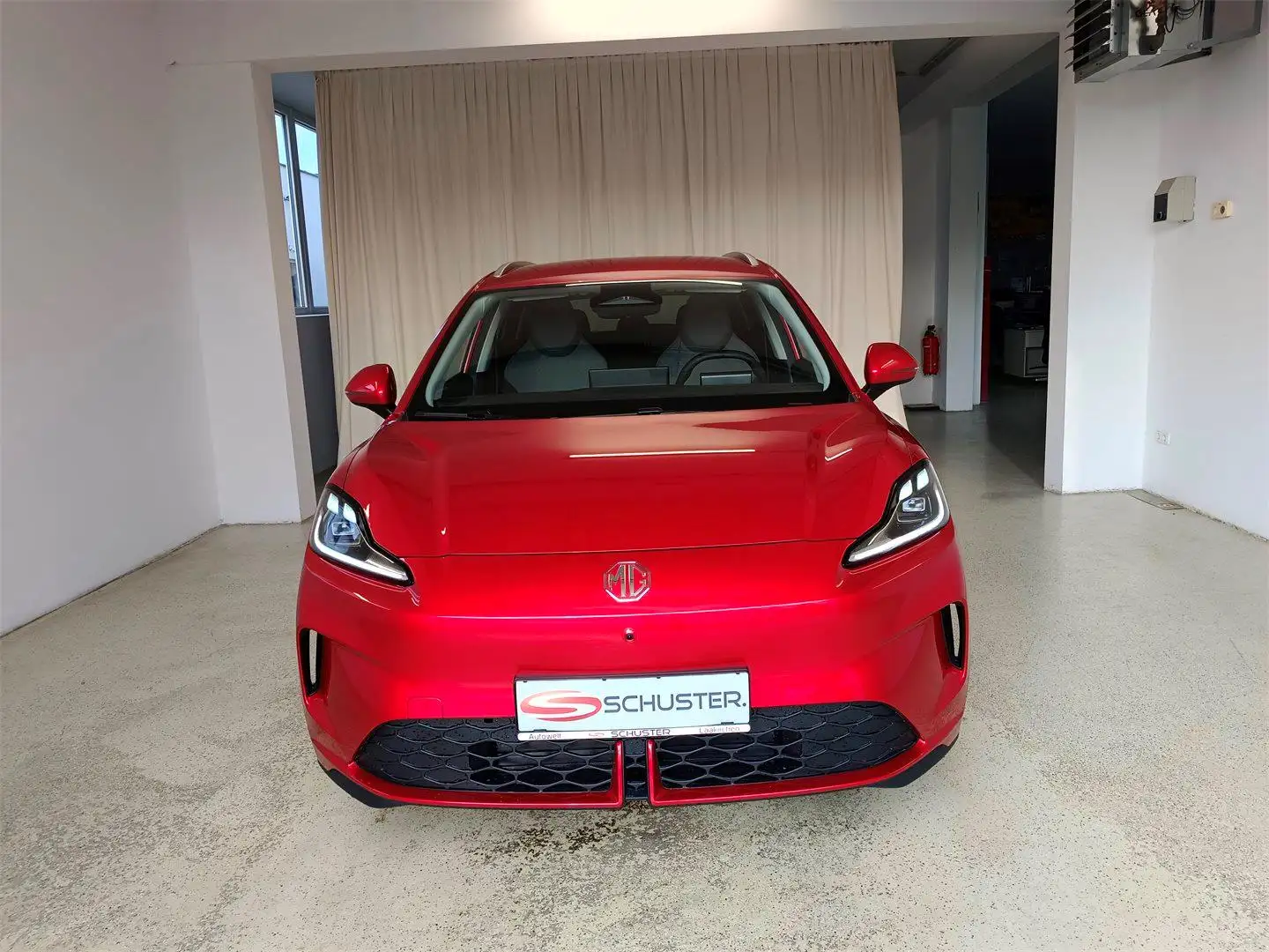 MG MG4 Urban Luxury 54kwh Rot - 2