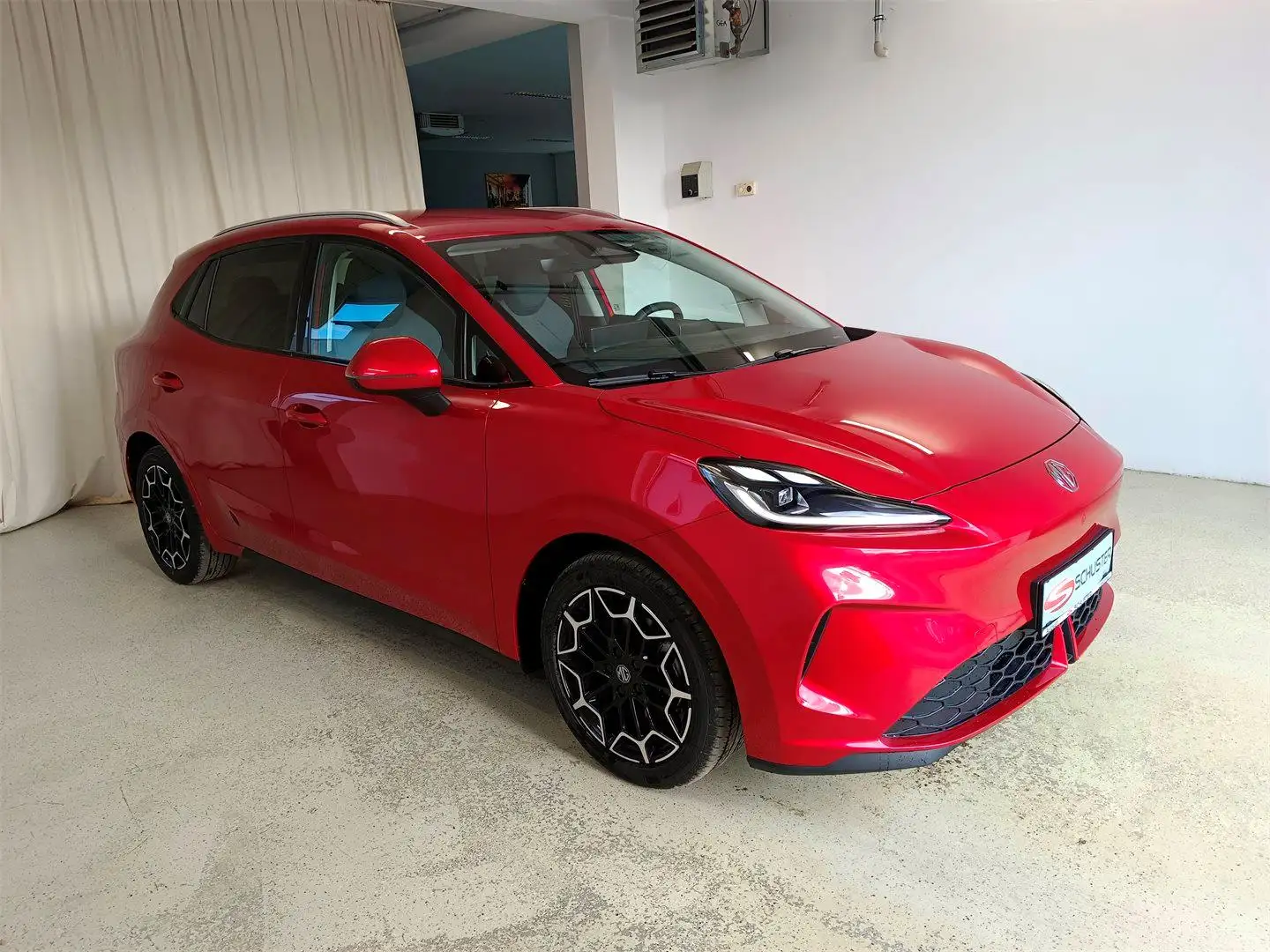 MG MG4 Urban Luxury 54kwh Rot - 1
