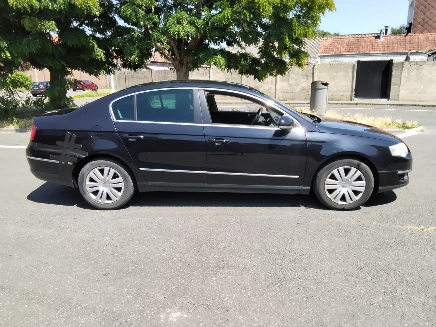 Volkswagen Passat 2.0 16S TDI 140 Carat 4Motion Noir - 2