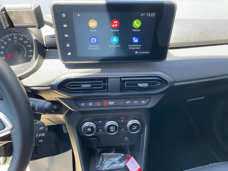 Dacia Jogger Extreme+ TCe 100 ECO-G 7-Sitzer ABS ESP Z — photo 13