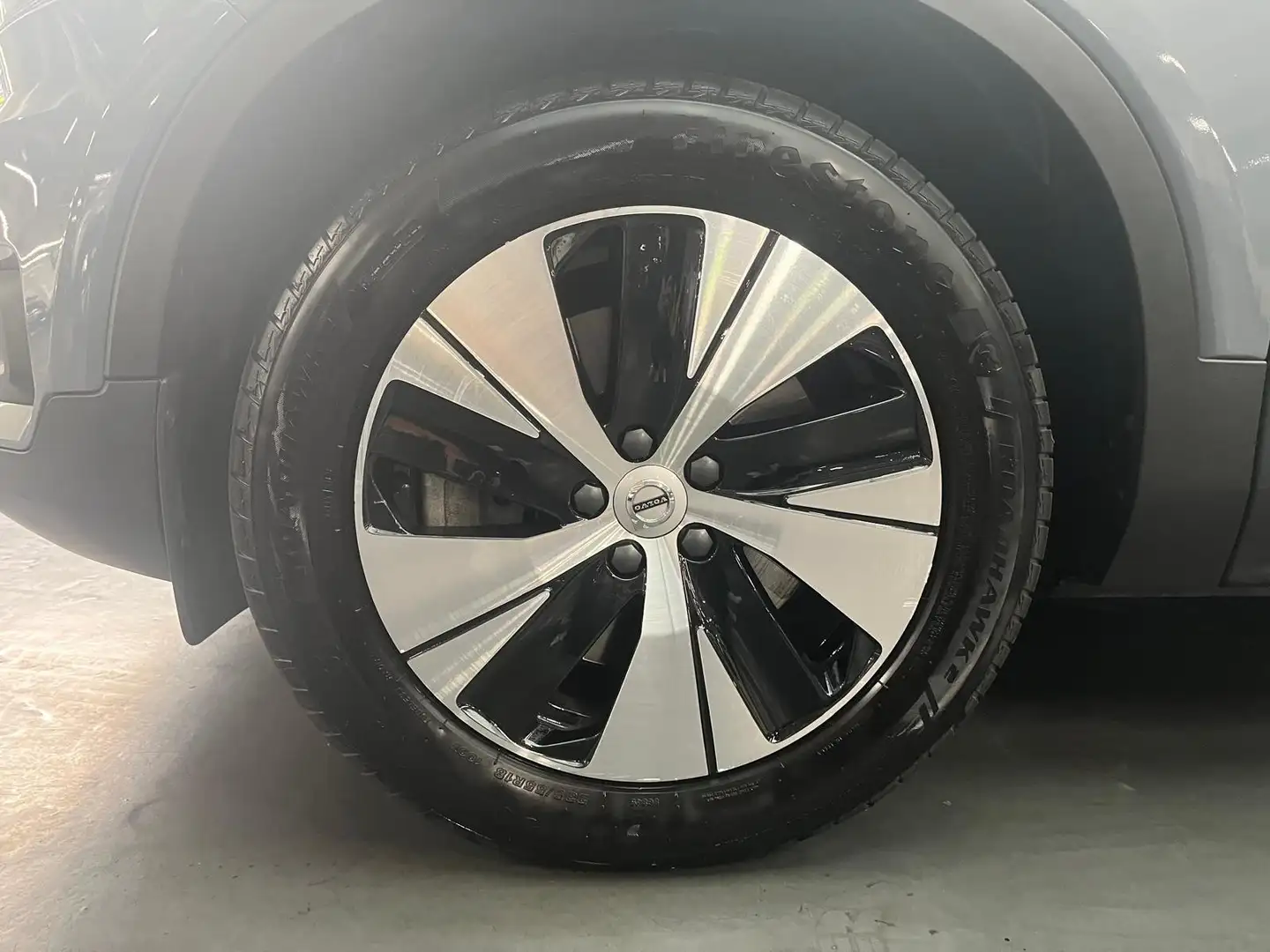 Volvo XC40 T5 HYB BUSINESS Gris - 2
