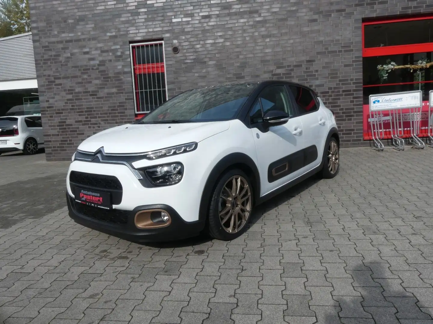 Citroen C3 PureTech 83 Stop&Start C-SERIES *VTR-UMBAU* Blanco - 1
