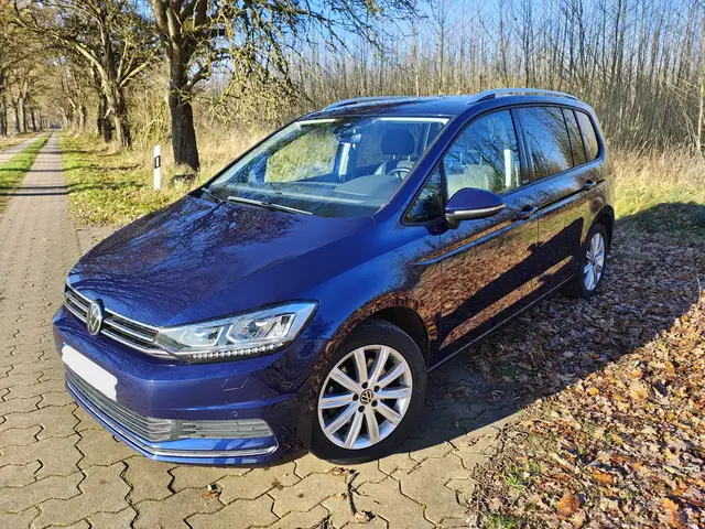 Volkswagen Touran Active Start-Stopp LED Navi AppConn St.Hz. AHK GRA