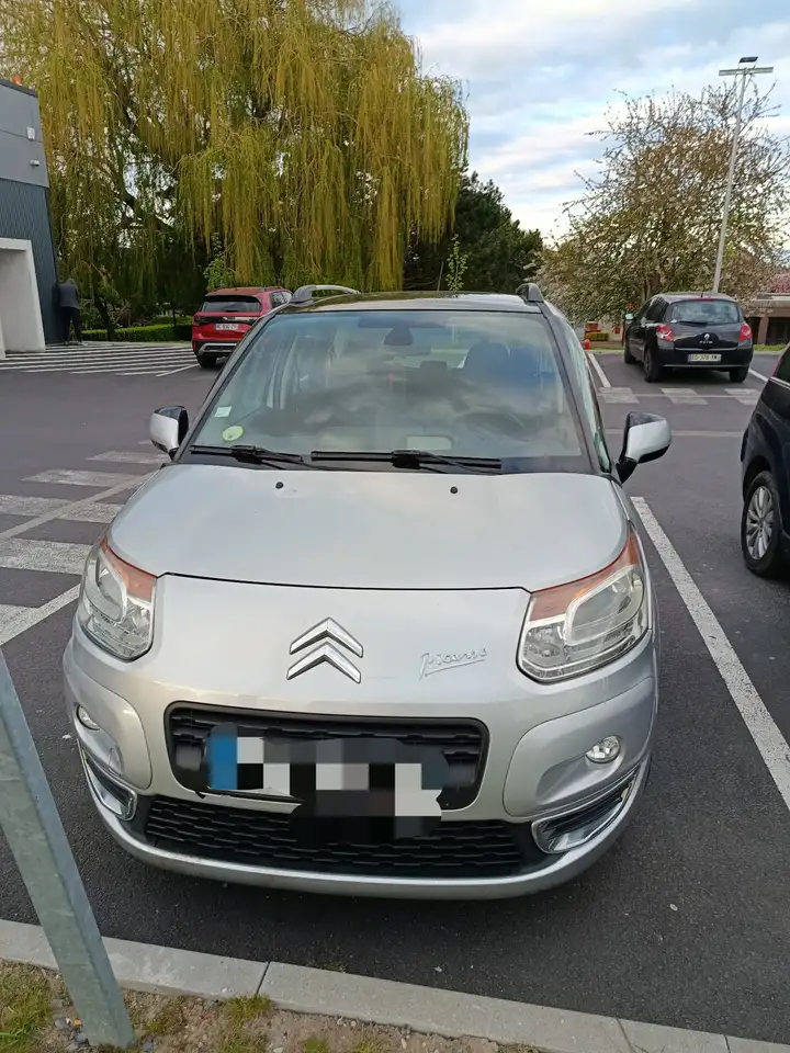 Citroen C3 Picasso HDi 90 FAP Exclusive Black Pack