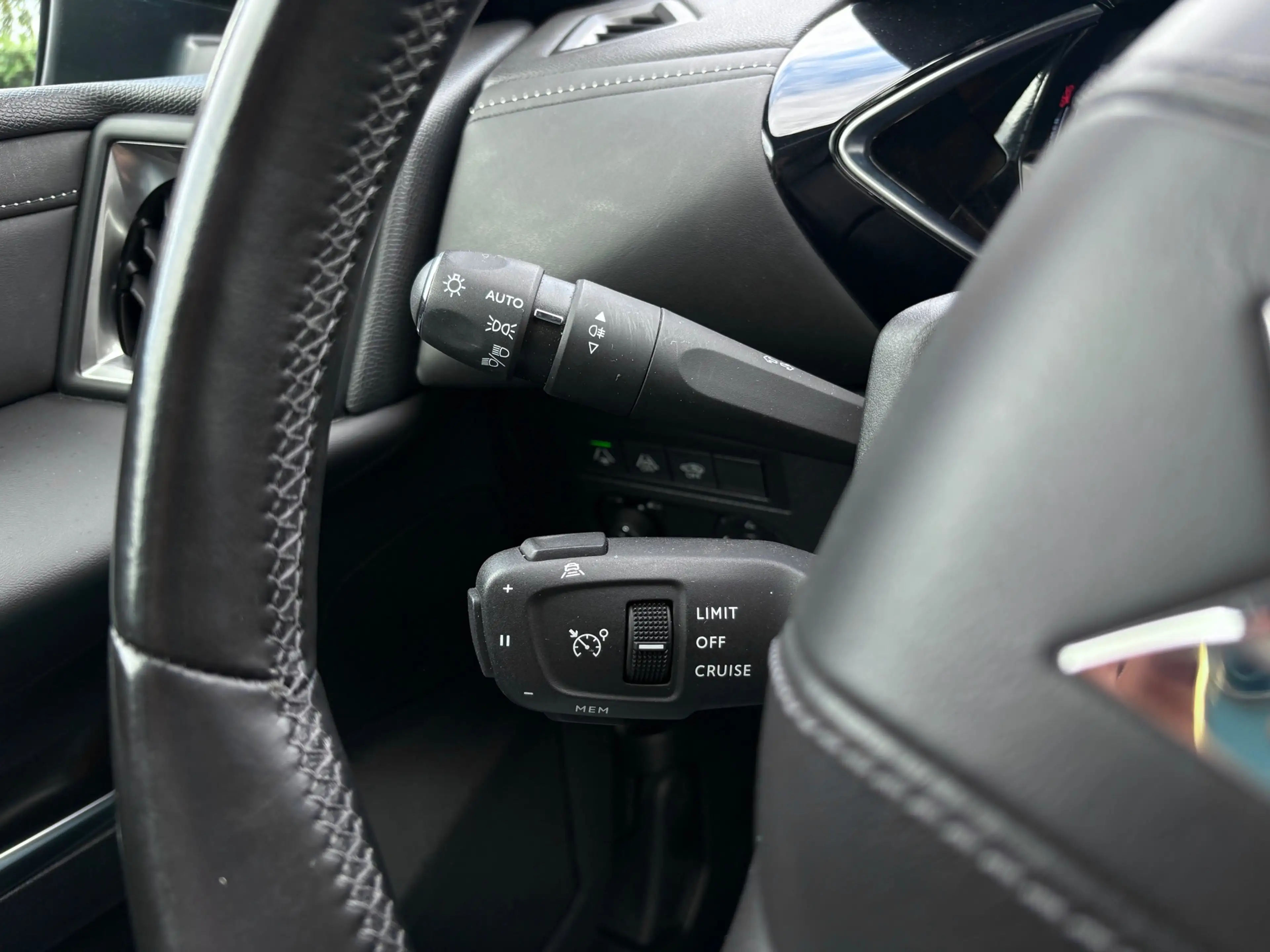 DS Automobiles DS 3 Crossback E-Tense Performance Leder, Head-Up, Stoelverw. — photo 24