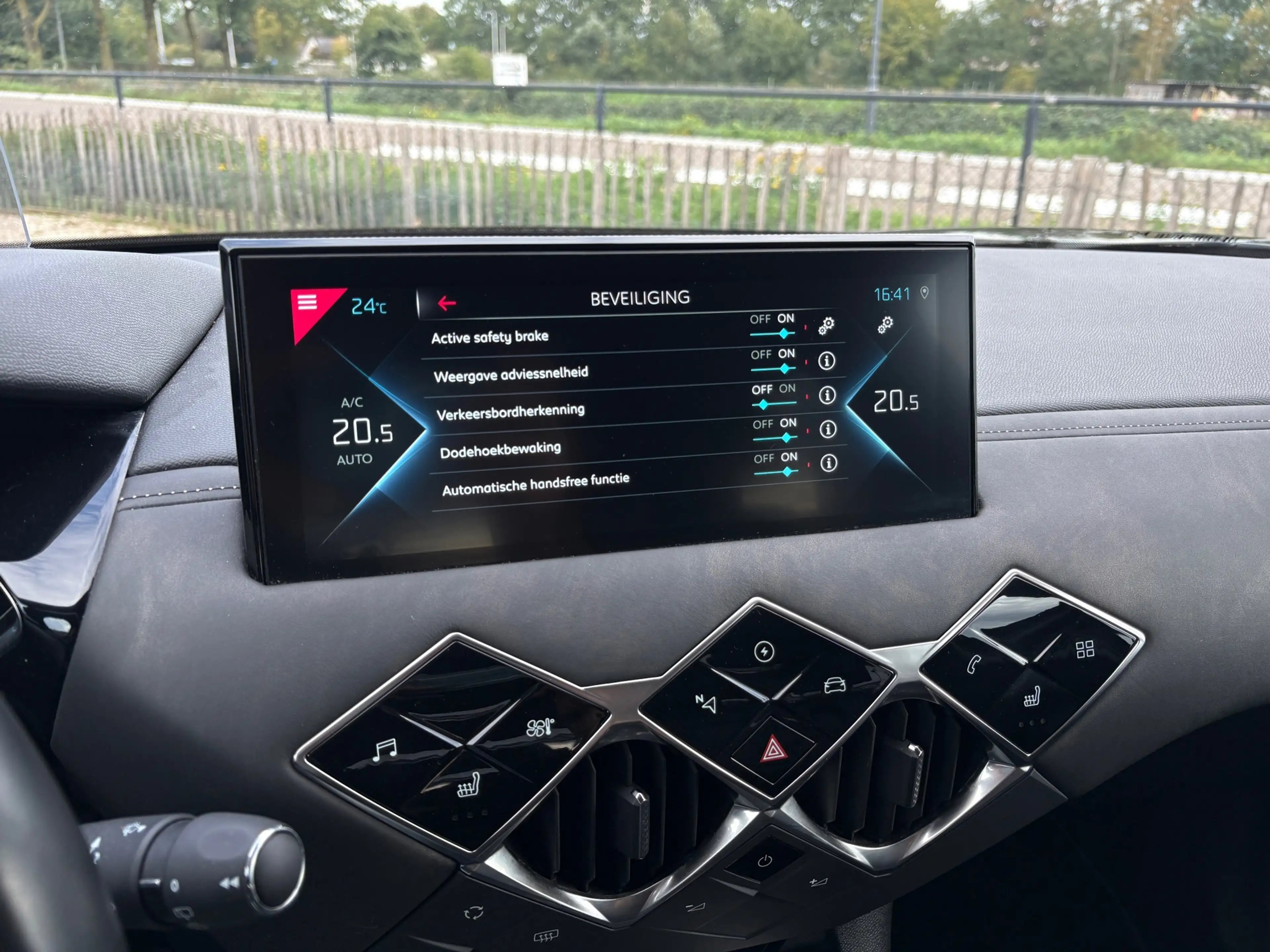 DS Automobiles DS 3 Crossback E-Tense Performance Leder, Head-Up, Stoelverw. — photo 28