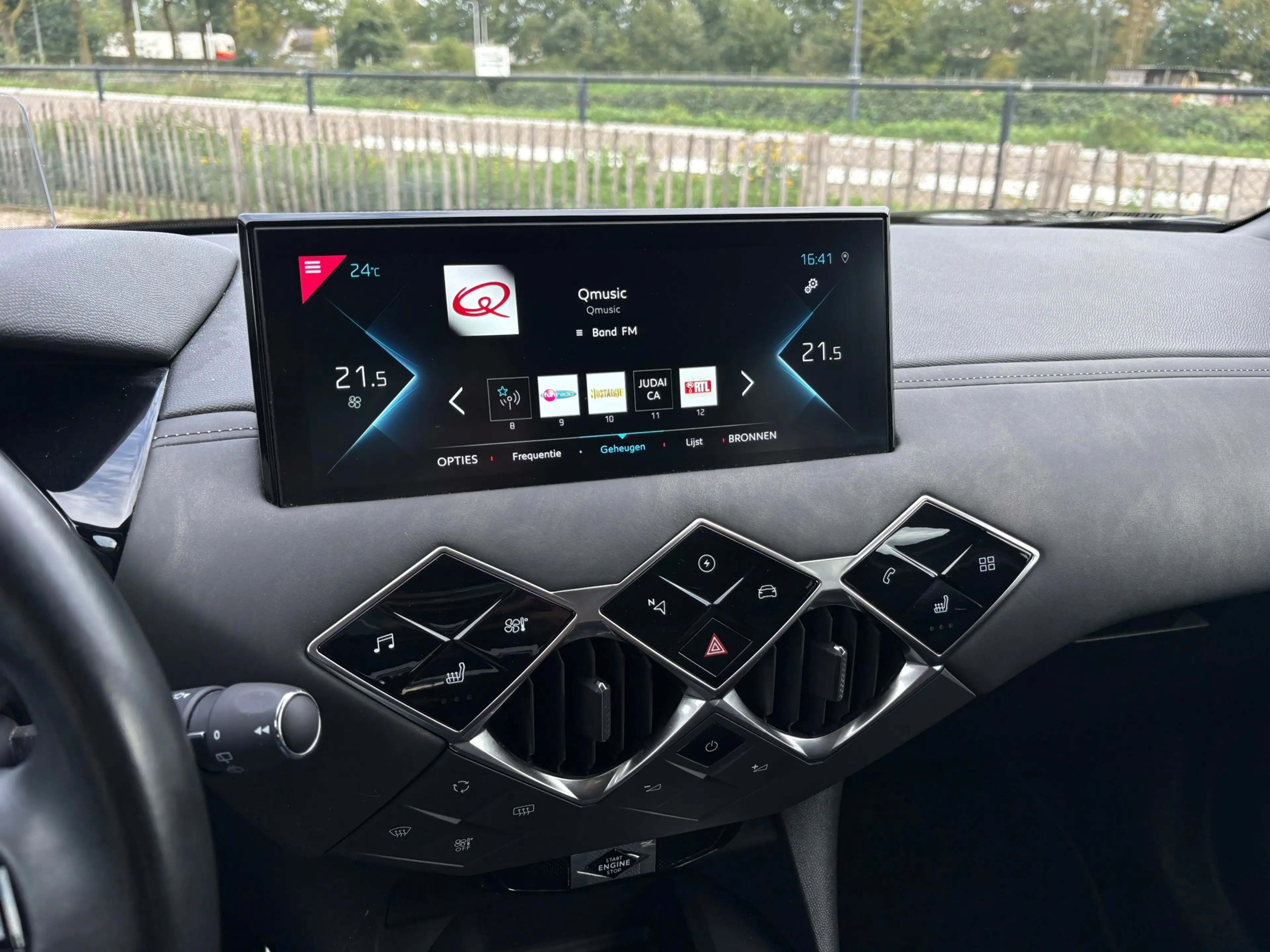 DS Automobiles DS 3 Crossback E-Tense Performance Leder, Head-Up, Stoelverw. — photo 25