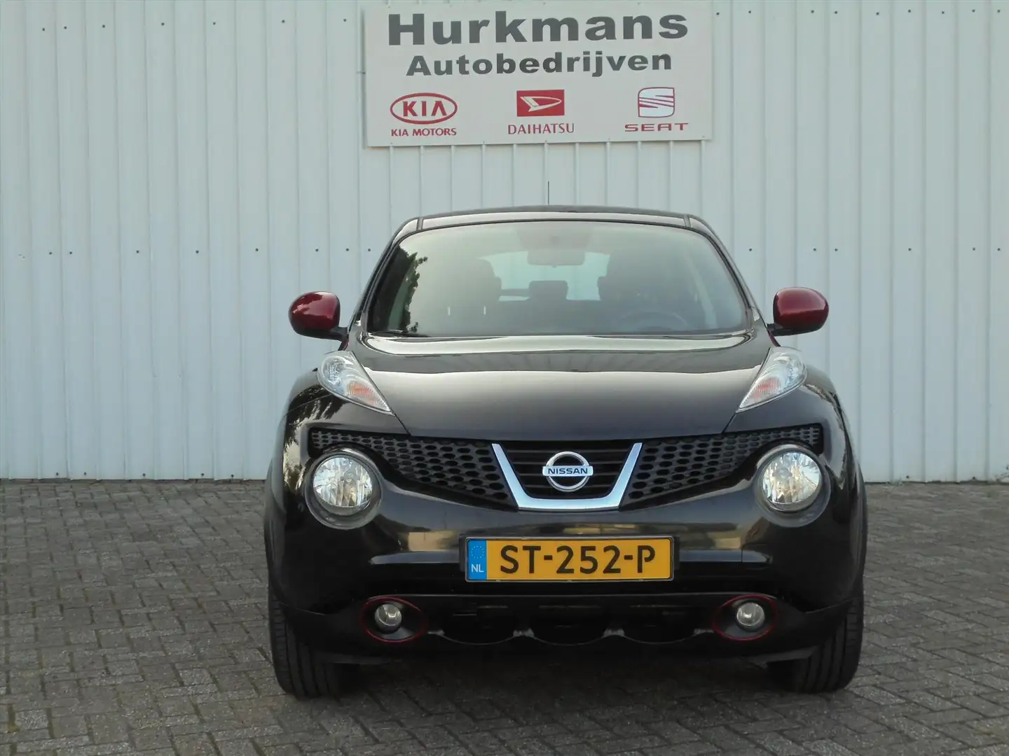 Nissan Juke 1.6i 115PK DEALER ONDERHOUDEN NAVI CAMERA Černá - 2