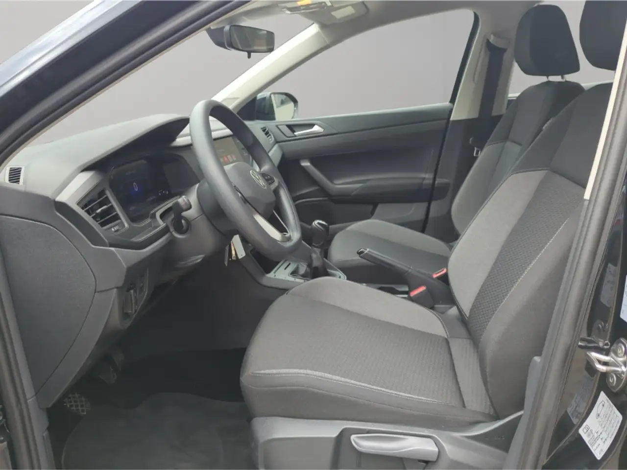 Volkswagen Taigo 1.0 TSI 5-Gang SHZ,PDC,MFL,LED,DAB+ 7