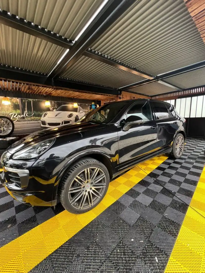 Porsche Cayenne diesel platinum edition full black Noir - 1