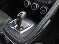 Jaguar E-Pace 2.0 T AWD R-Dynamic SE - PANO - FULL BLACK Zwart - thumbnail 17