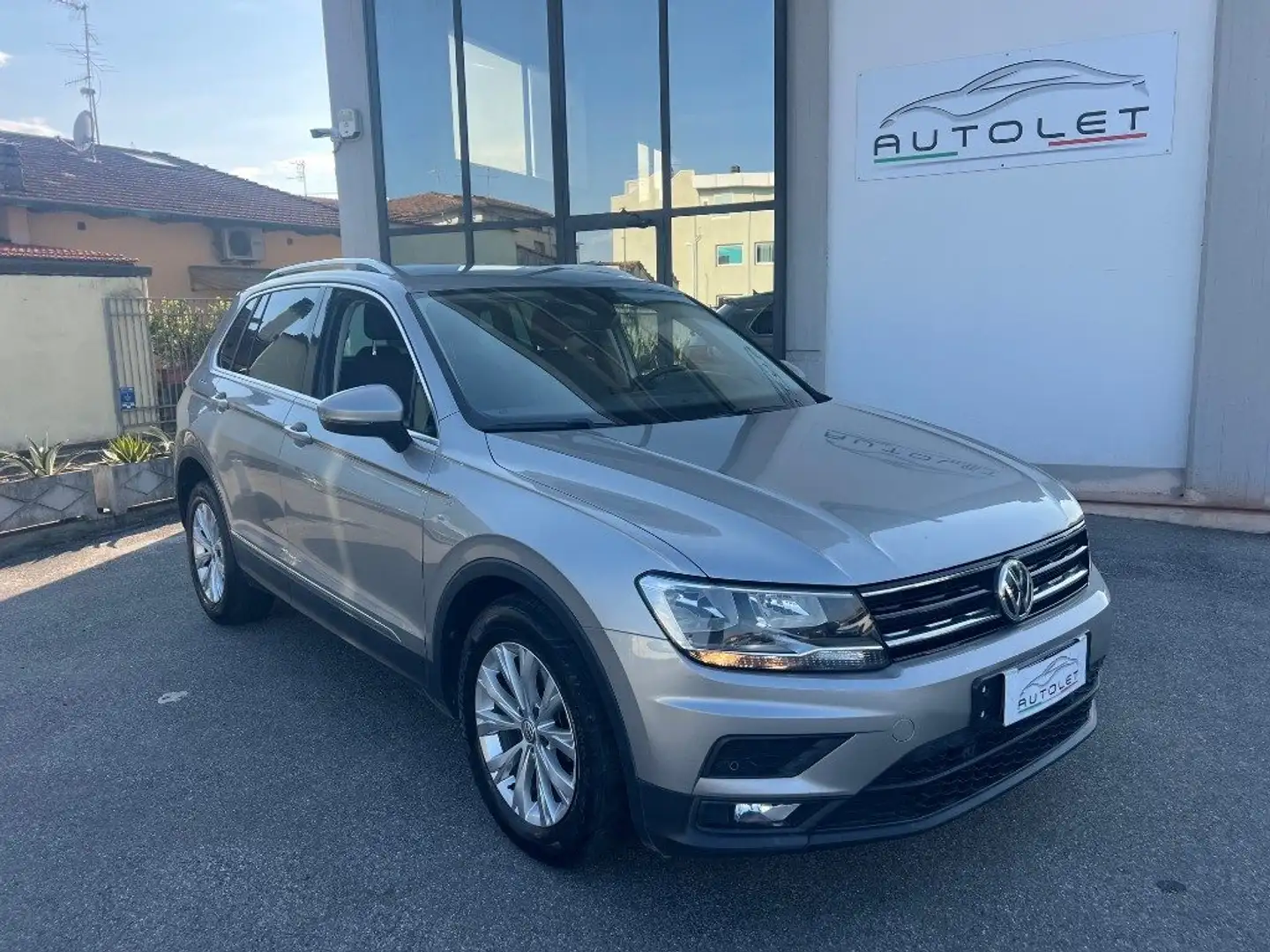 Volkswagen Tiguan 1.6 TDI SCR Style BlueMotion Technology Grigio - 1