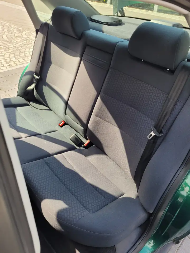 Audi A4 1.6, foto 11