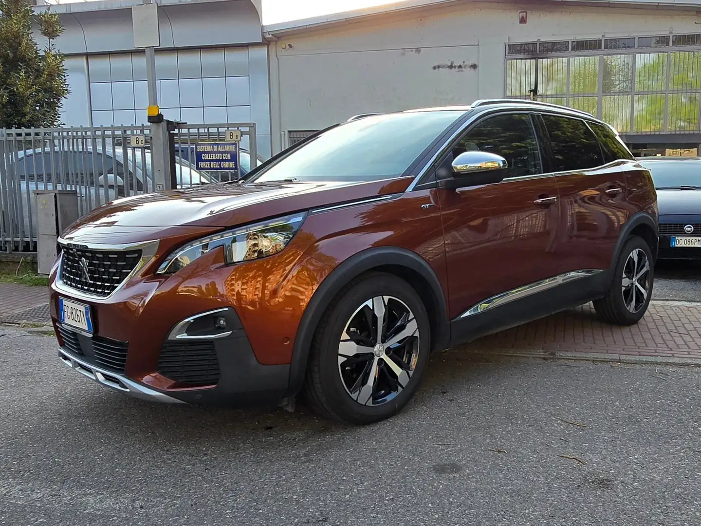 Peugeot 3008 3008 2.0 bluehdi GT S&S GANCIO TRAINO Bruin - 2