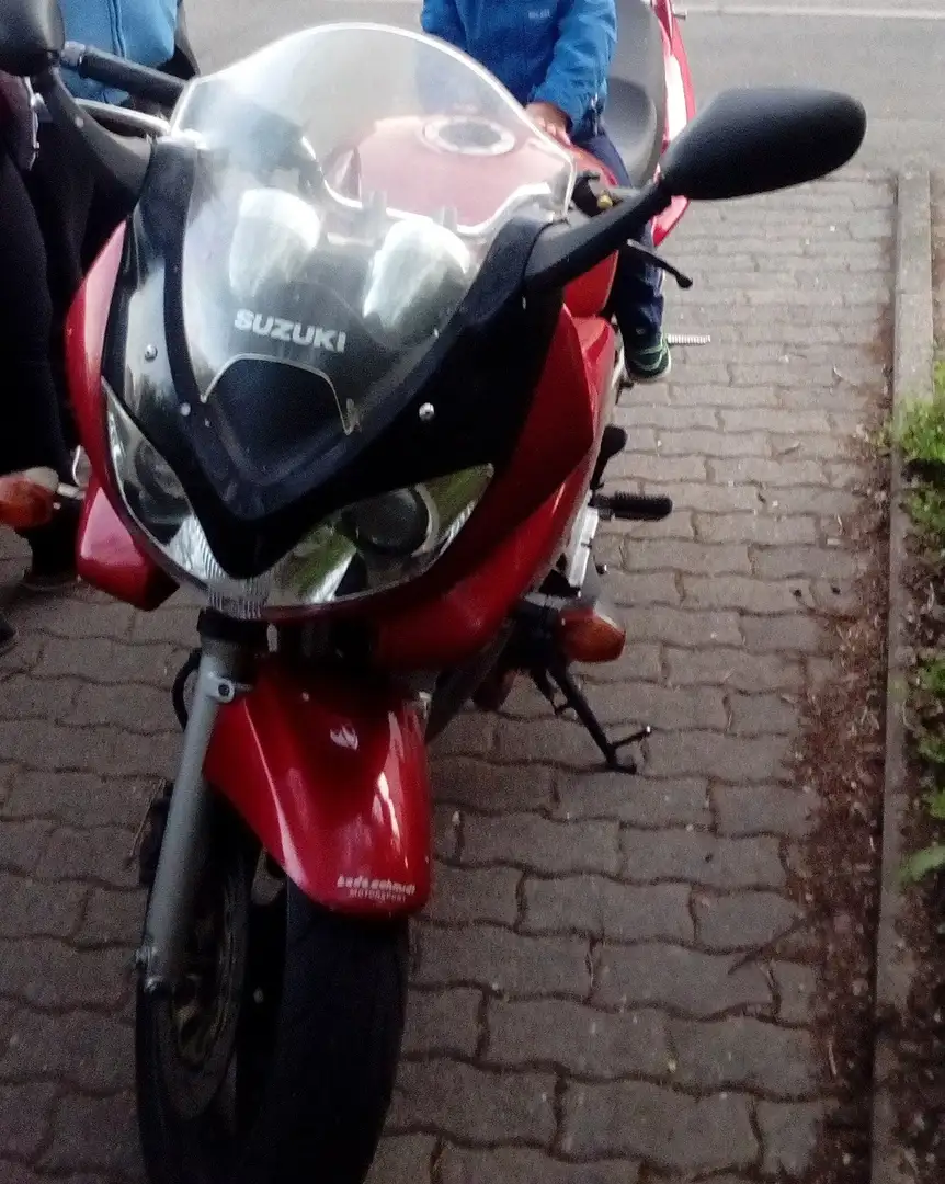 Suzuki Bandit 600 GSF 600 Rouge - 1