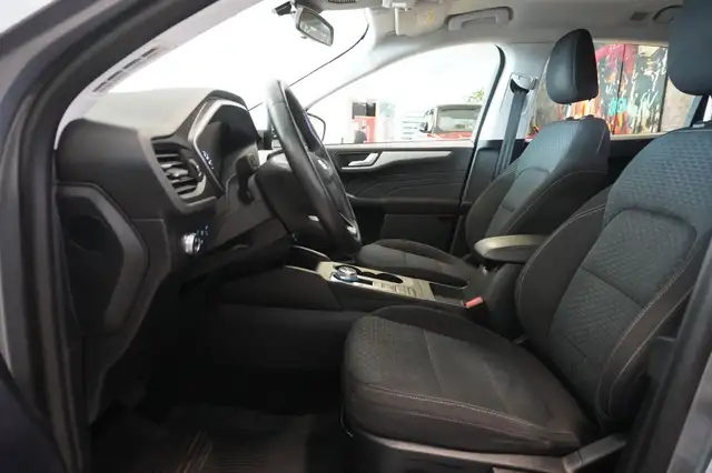 Ford Kuga view 8