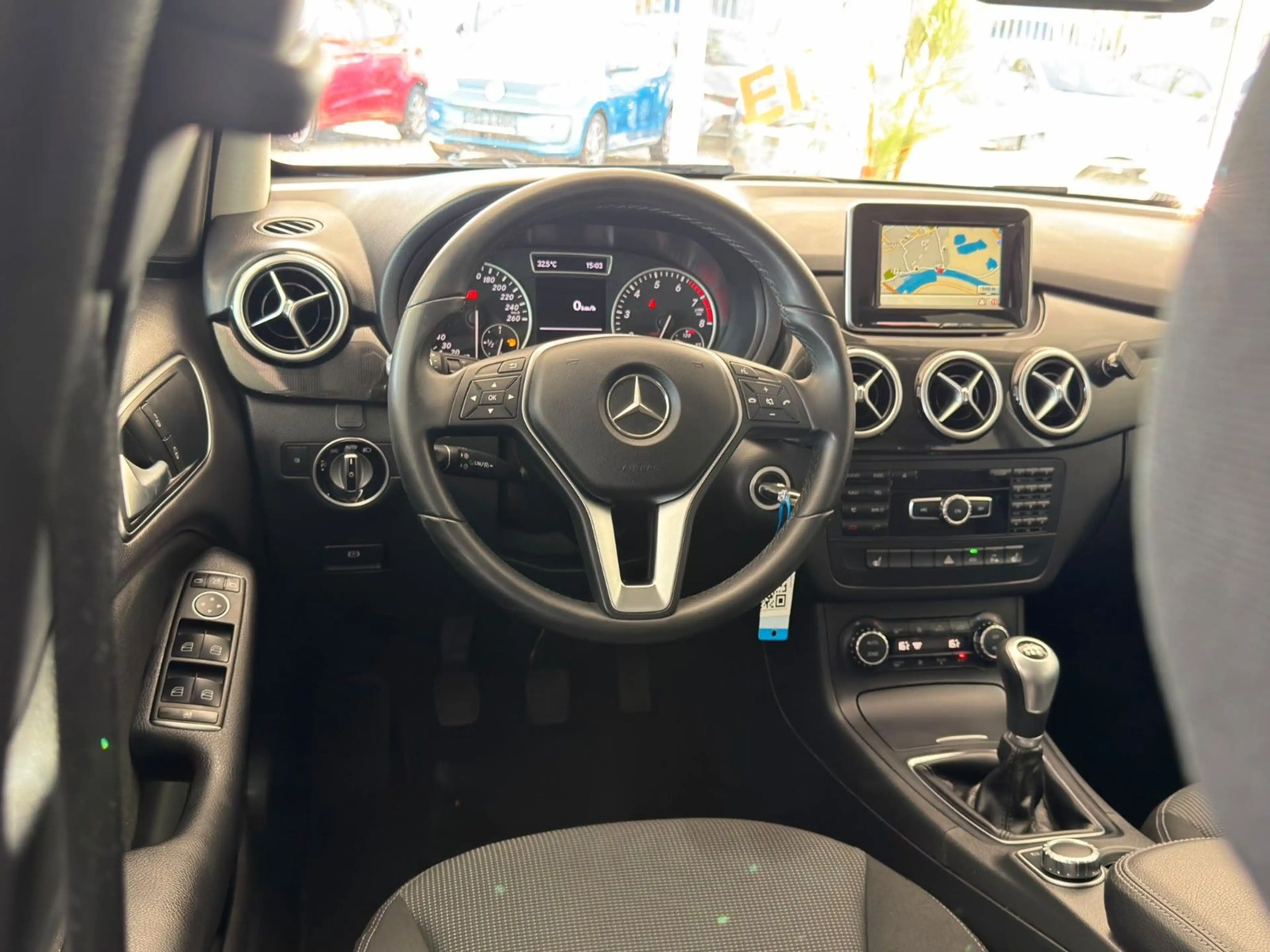 Mercedes-Benz B 180 +Navi+Bi-Xenon+Kamera+Anhänger Kupplung — photo 8
