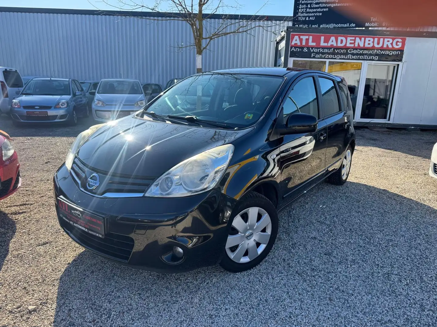 Nissan Note Acenta Negro - 1