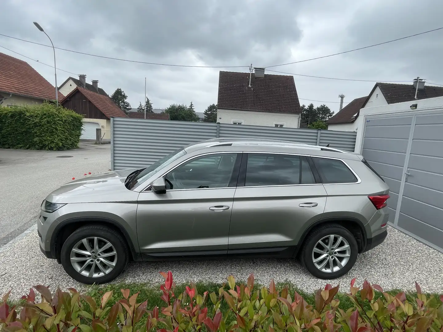 Skoda Kodiaq 2,0 TDI SCR 4x4 Style Zahnriemen neu! - 1