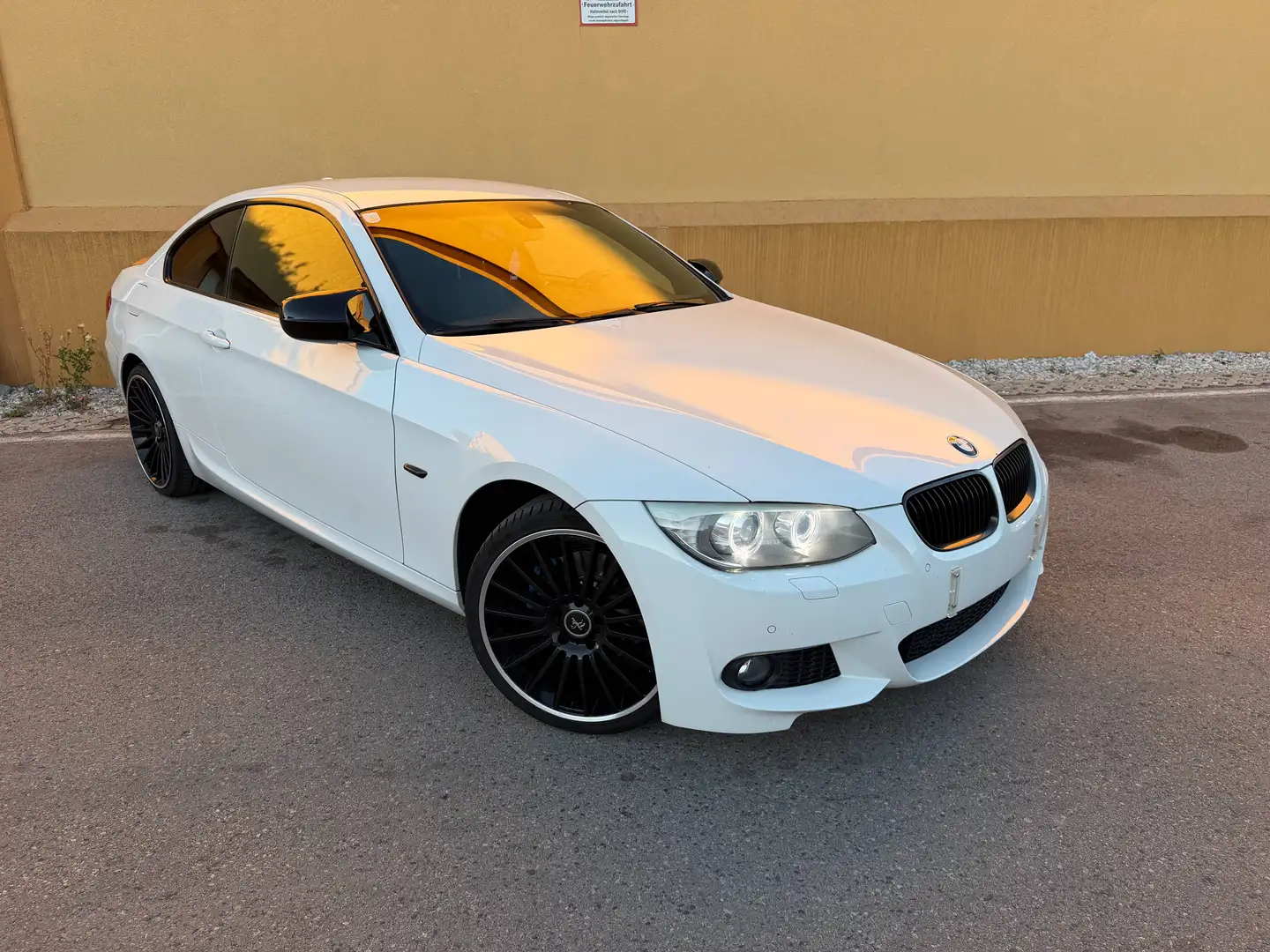 BMW 320 320 d Weiß - 1