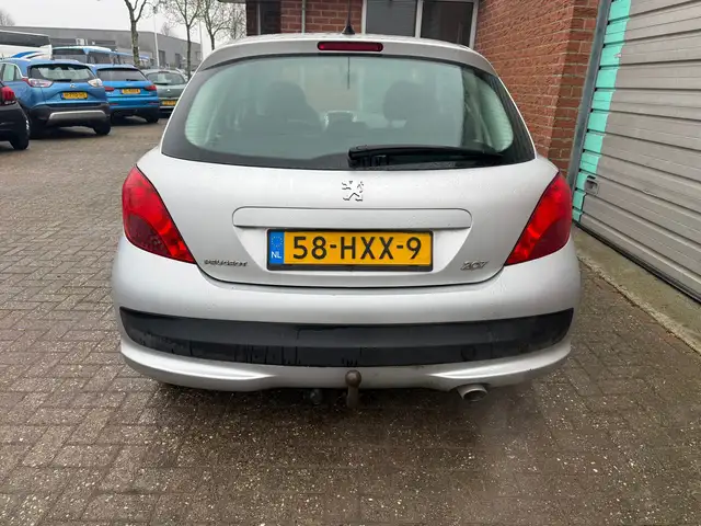 Peugeot 207 view 15